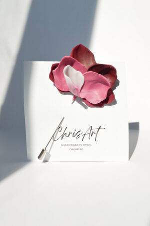 Broșă Magnolie 10